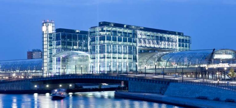 Hauptbanhof-berlin-768x351